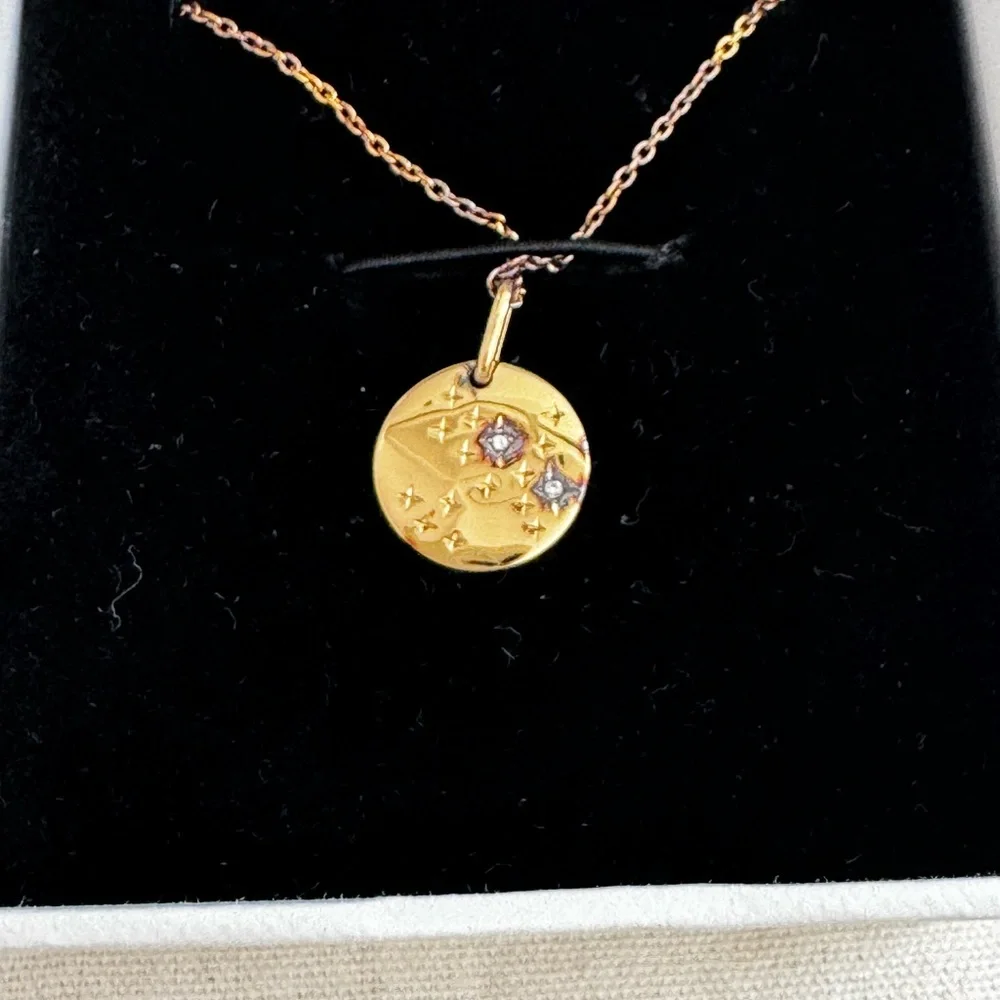 Mejuri Gold Disc Virgo Zodiac Necklace - Picture 2 of 3